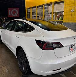 تسلا موديل 3